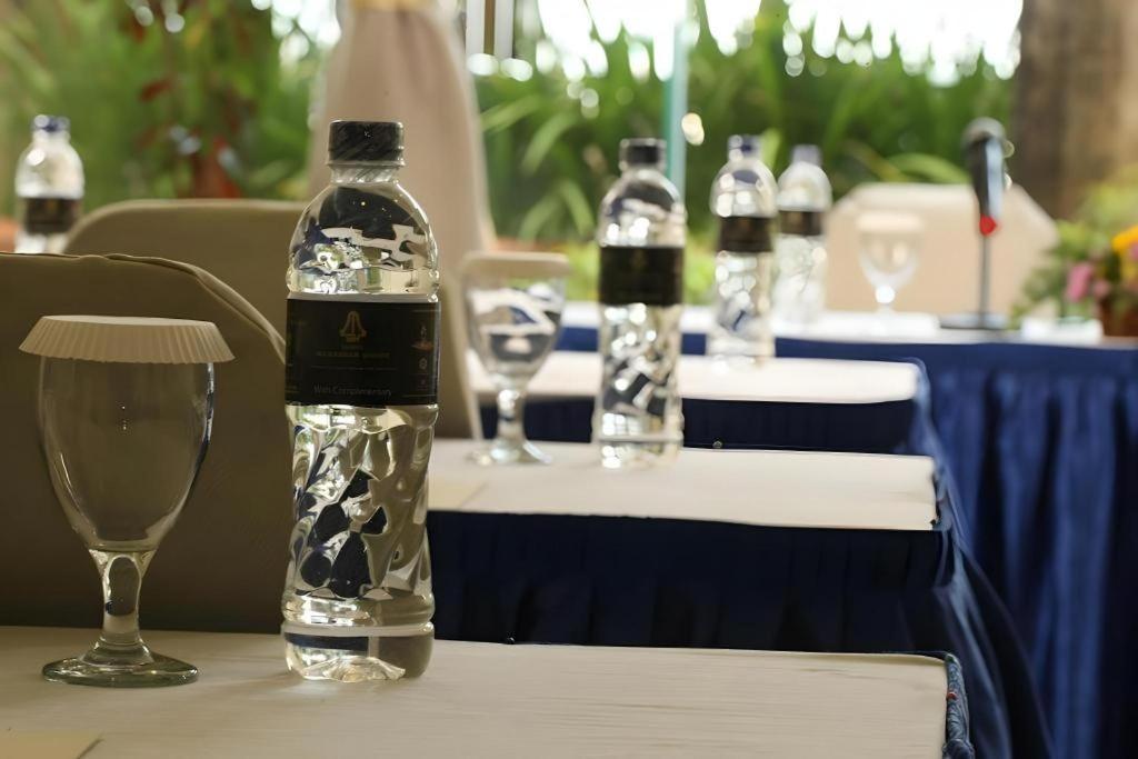 Makassar Golden Hotel Экстерьер фото