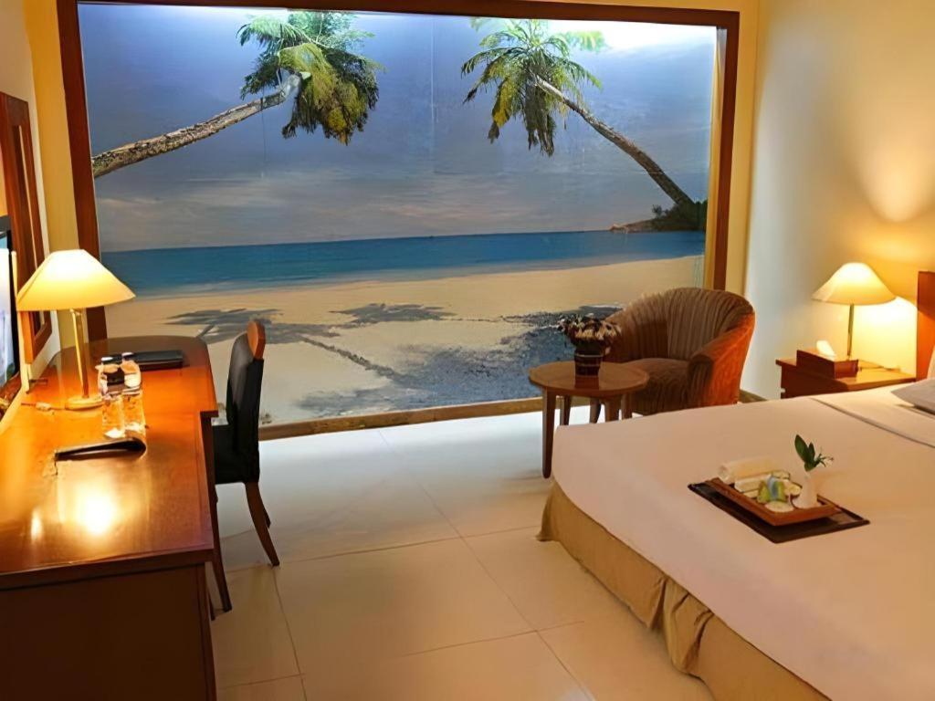 Makassar Golden Hotel Экстерьер фото